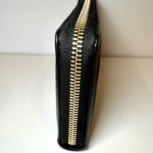 New Gucci Sukey GG Monogram Black Leather Zip Around Wallet W Gold GG Logo - Picture 8 of 13
